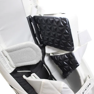 Brankárske betóny CCM Axis 2.9 white/white/white/white Intermediate