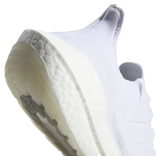 Dámska bežecká obuv adidas  Ultraboost 21 Cloud White  UK 5