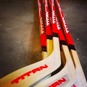 Drevená hokejka CCM  Titan 4020 Senior