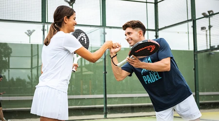 10 tipov pre tenistov, ktorí začínajú koketovať s padelom
