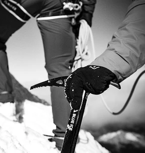 Náradie Blue Ice  Blackbird Ice Axe