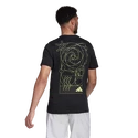 Pánske tričko adidas  Golde Cut Graphic T-Shirt