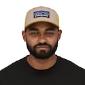 Šiltovka Patagonia  P-6 Logo Trucker Hat Oar Tan