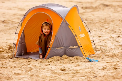 Stan Little Life  Compact Beach Shelter