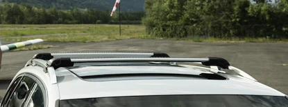Strešný nosič Thule WingBar