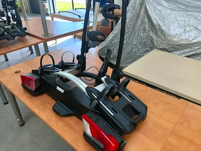Vyskúšané - Nosič bicyklov na ťažné zariadenie Thule VeloCompact 2 (924)